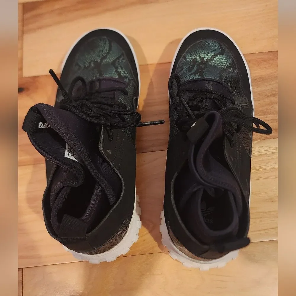 Adidas Tubular Snakeskin black and green sneakers size 6.5
